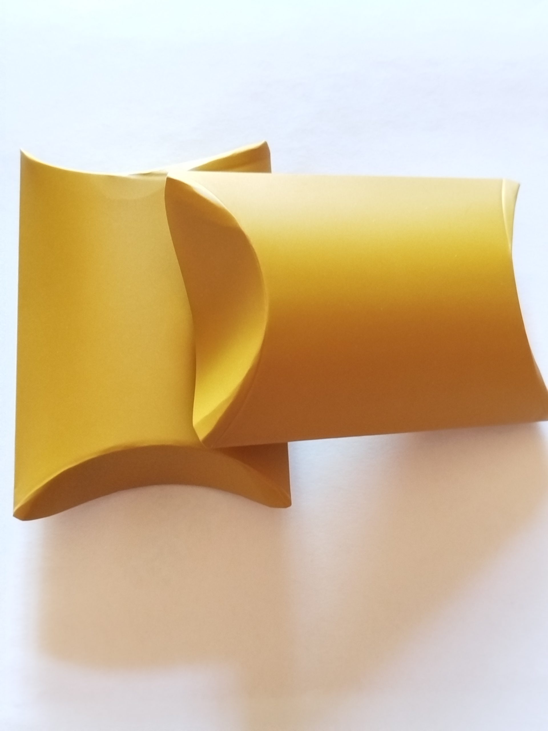 10x Boîte Berlingot dorée 6.5x9cm, Boîte Coussin Or emballage mariage, Petite boîte cadeau pliable PME Créateur, Packaging festif élégant – Image 4